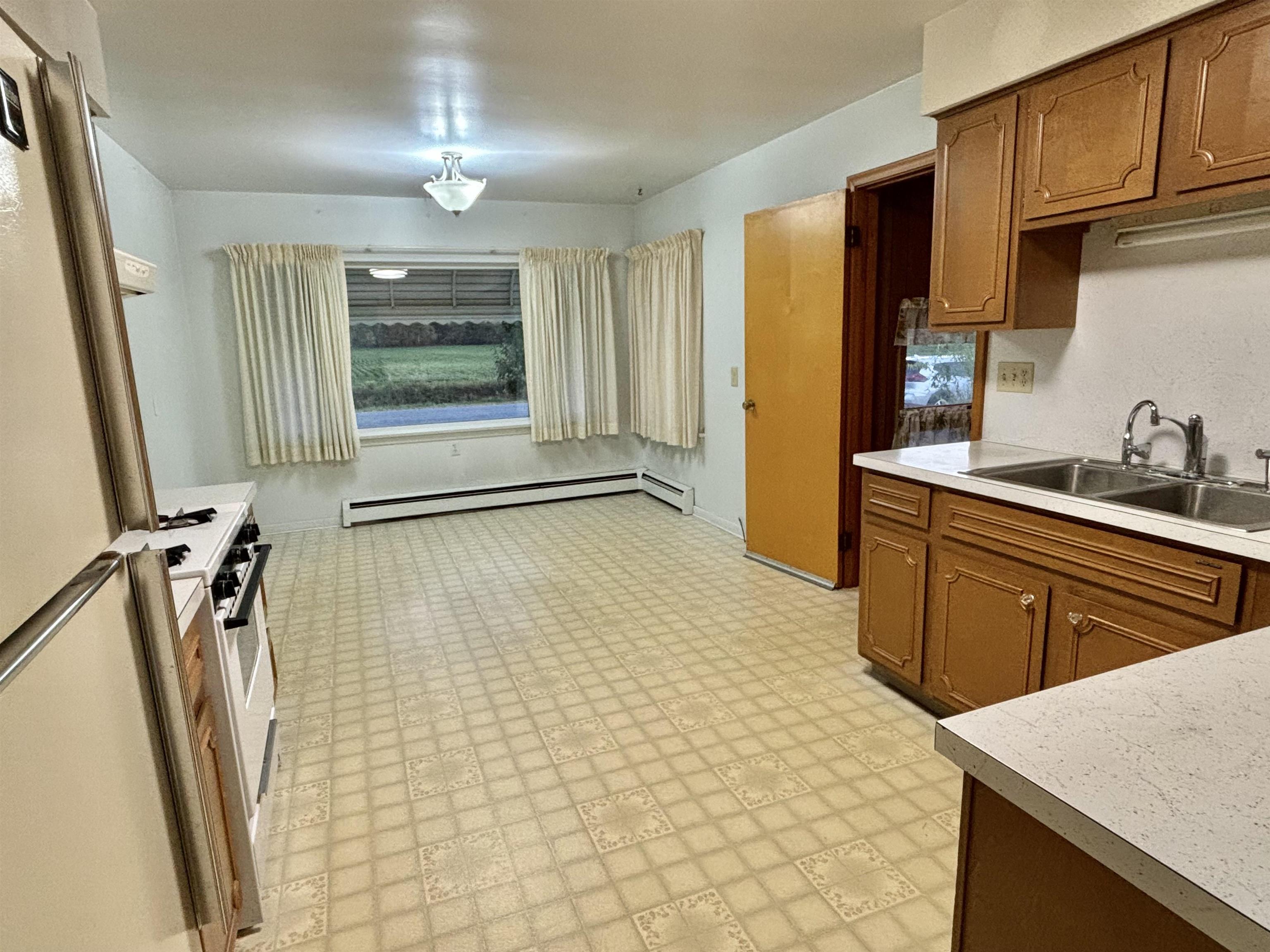 10915 Busch Road Birch Run, MI 48415 - Photo 7 of 43