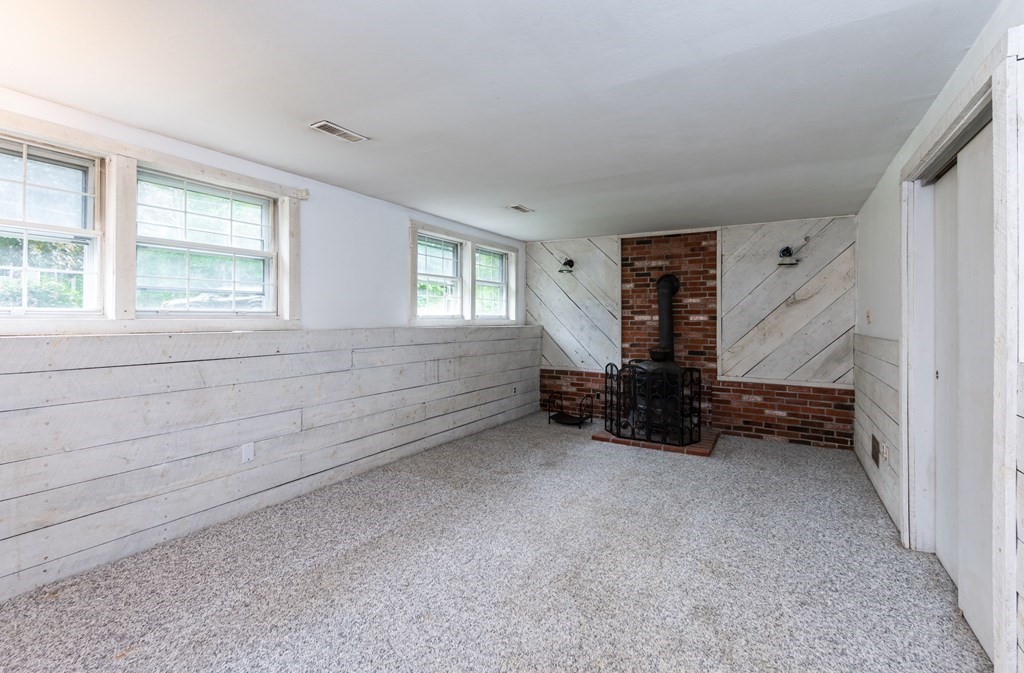 22 Meadowview Road Georgetown, MA 01833 - Photo 26 of 36 Gallery Image 26