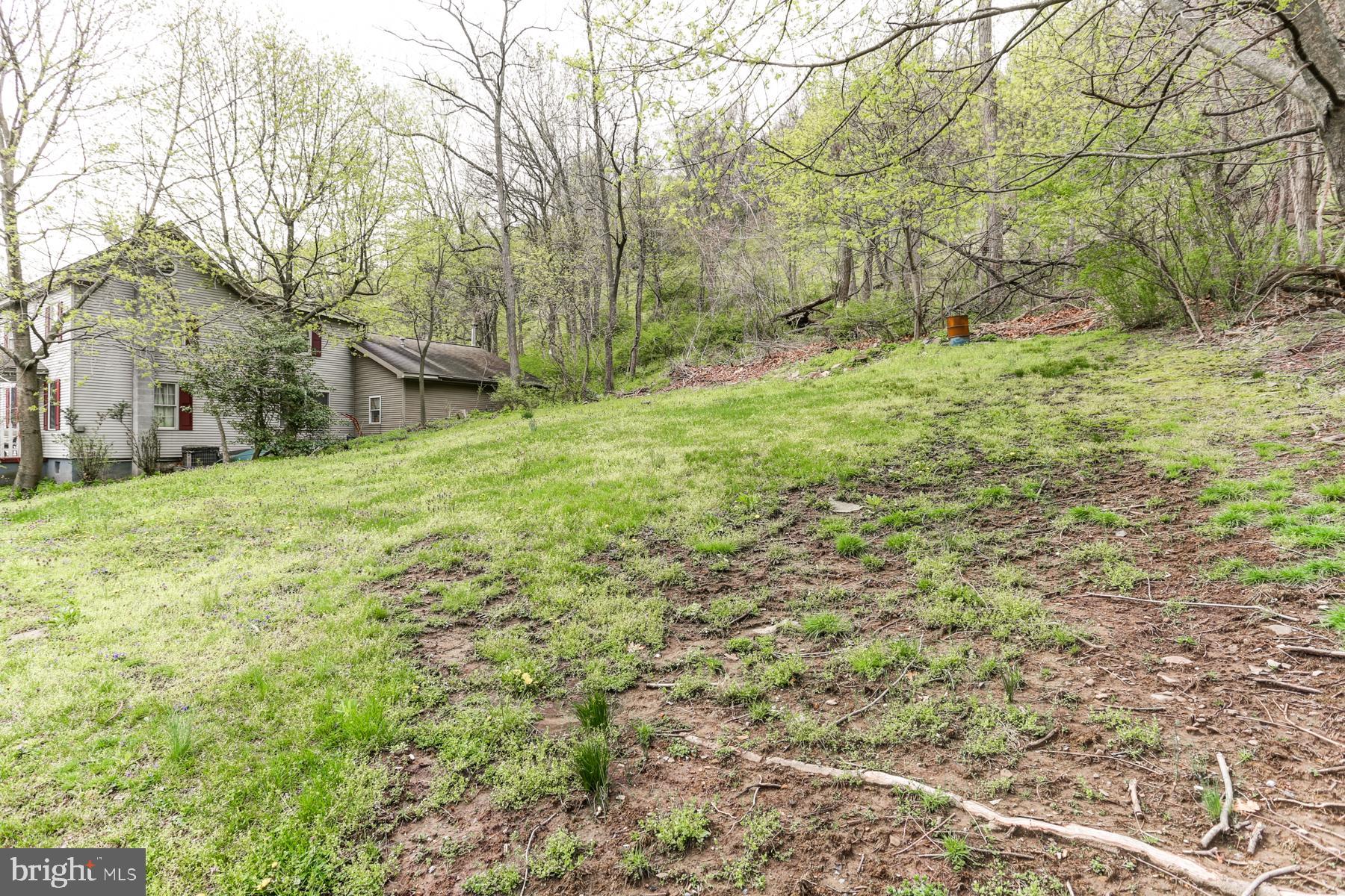 922 Roberts Valley Road Harrisburg, PA 17110 - Photo 31 of 33 Gallery Image 31