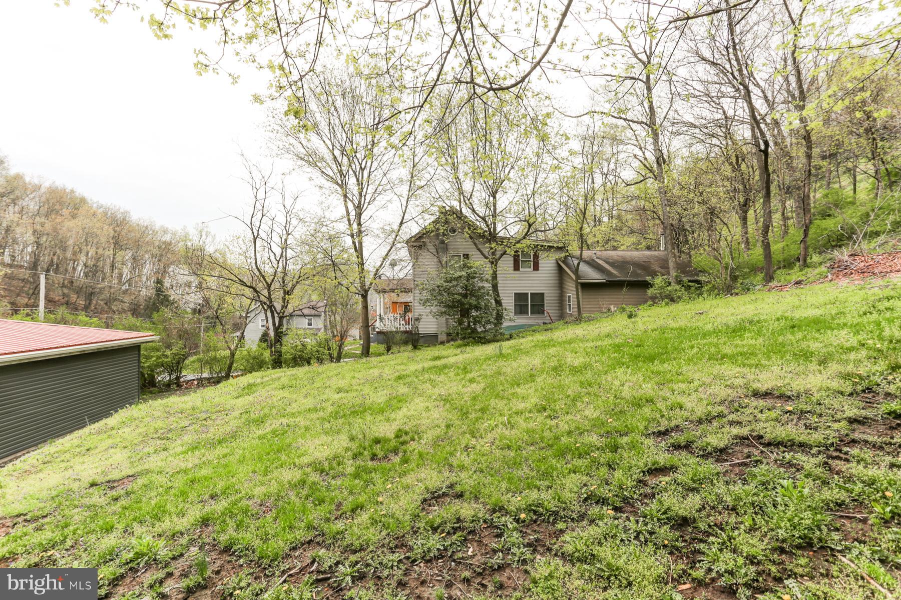 922 Roberts Valley Road Harrisburg, PA 17110 - Photo 32 of 33 Gallery Image 32