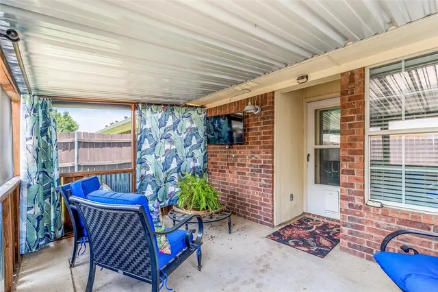 $245,000 | 1006 Teresa Court, Granbury, TX 76048