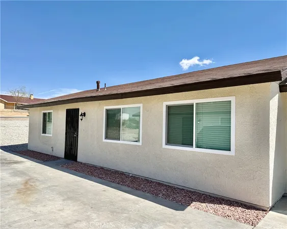 $2,197 | 16278 Orick Avenue, Unit 2A, Victorville, CA 92394