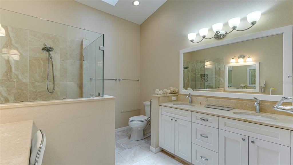 235 Woods Point Road Osprey, FL 34229 - Photo 25 of 59 Gallery Image 25