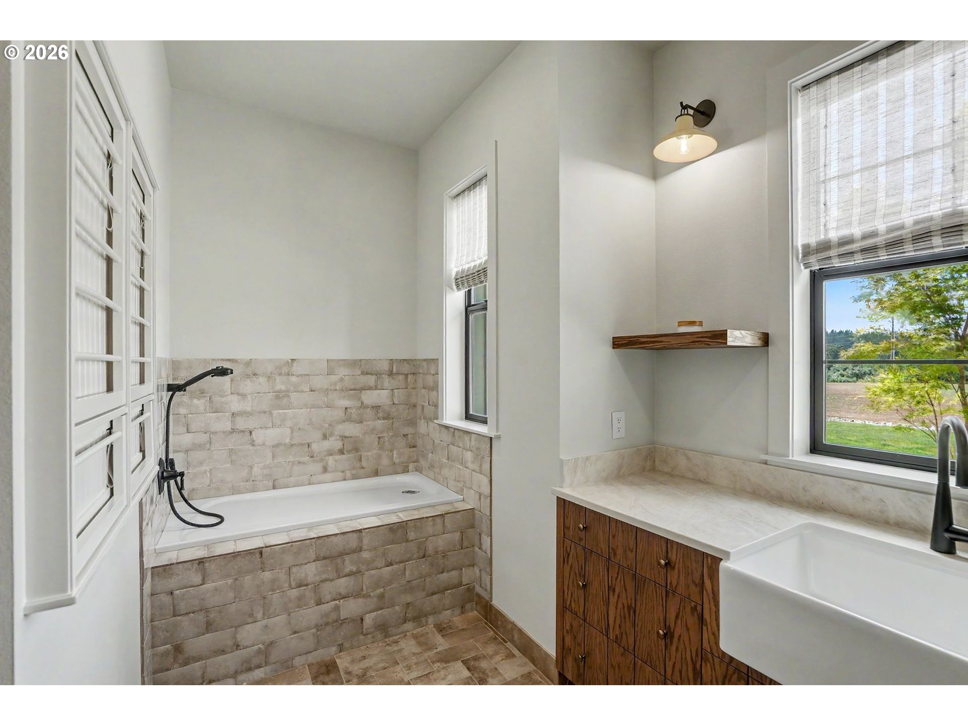 2550 Perrydale Road Dallas, OR 97338 - Photo 9 of 48 Gallery Image 9