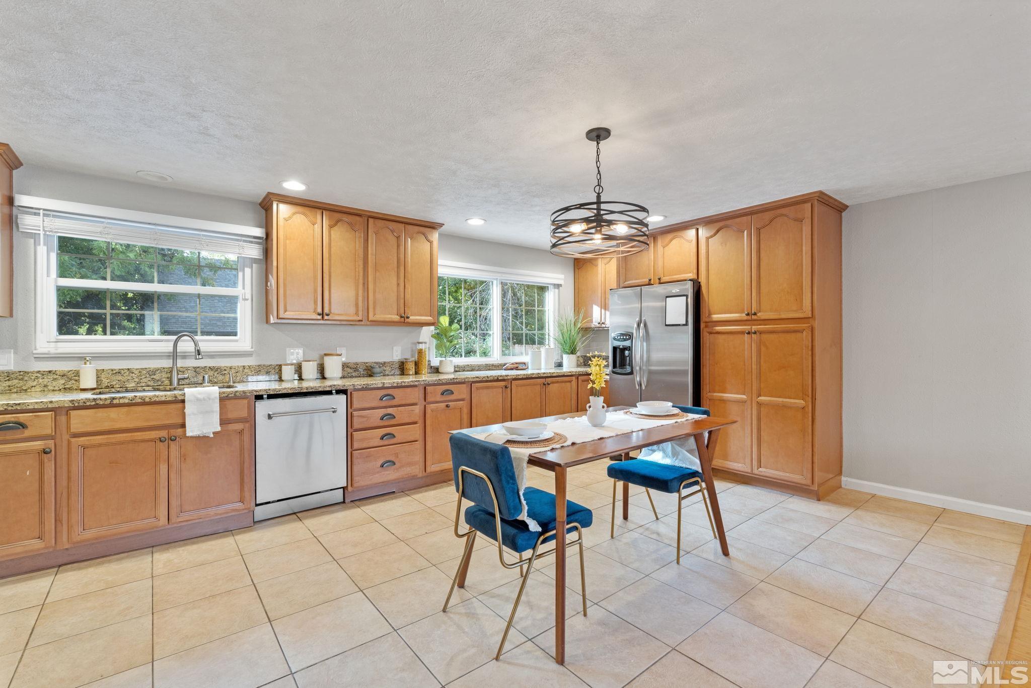 7325 Gemstone Drive Reno, NV 89511 - Photo 13 of 34 Photo 13