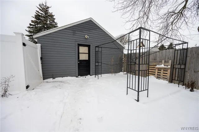 $159,900 | 286 Bryant Street, North Tonawanda, NY 14120