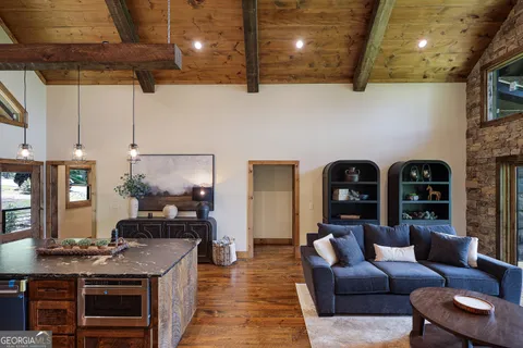 $875,000 | 356 Arbor Crk Trail, Mineral Bluff, GA 30559