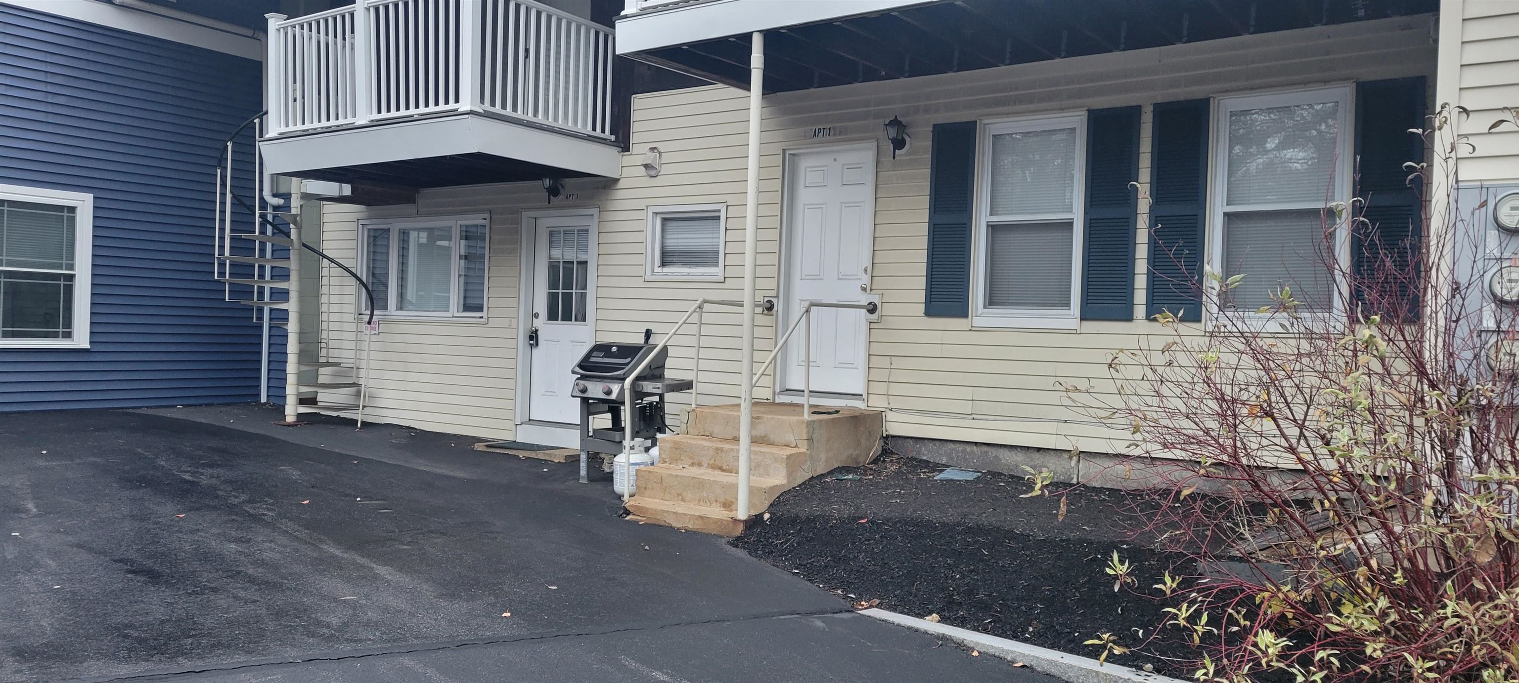 Undisclosed Address Hooksett, NH 03106 - Photo 2 of 14