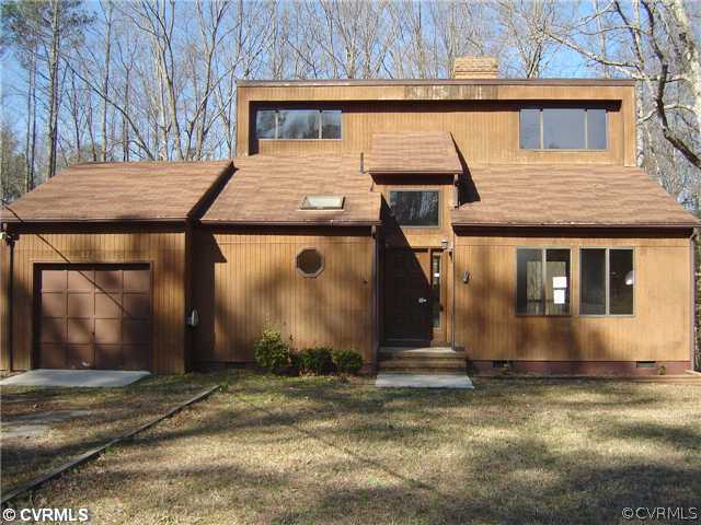 822 Sutherland Road Church Road, VA 23833 - Photo 1 of 4 Exterior Front