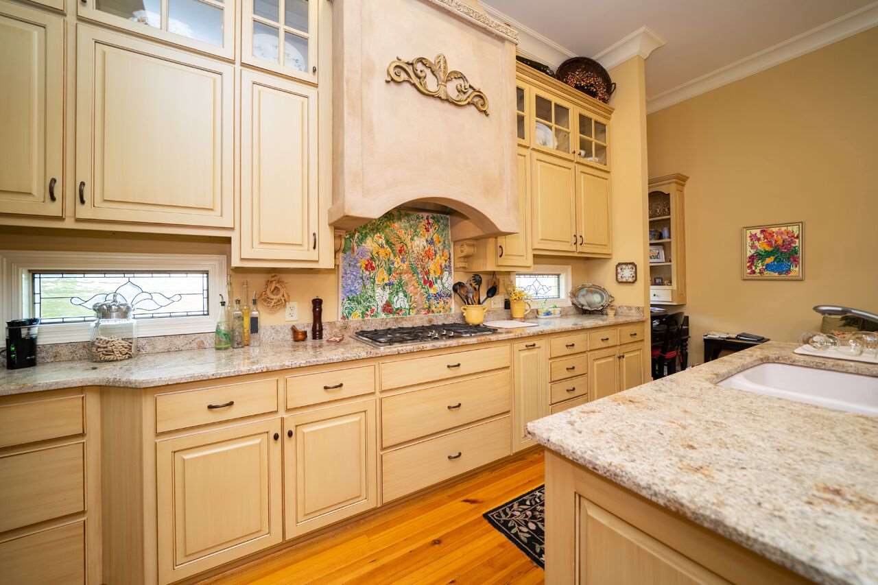 120 Savannah Square Fairhope, AL 36532 - Photo 32 of 36 Custom Cabinetry