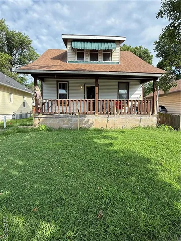$95,000 | 2435 Washington Avenue, Granite City, IL 62040