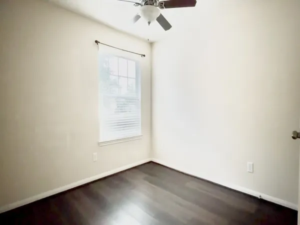 $1,995 | 11823 Green Colling Park Drive, Houston, TX 77047