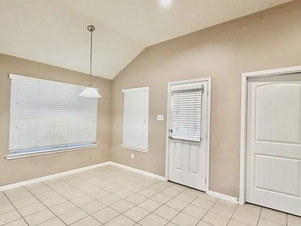 $1,995 | 11823 Green Colling Park Drive, Houston, TX 77047