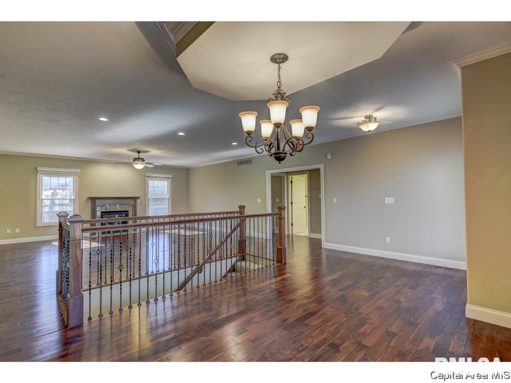 2005 Providence Lane Springfield, IL 62711 - Photo 14 of 36