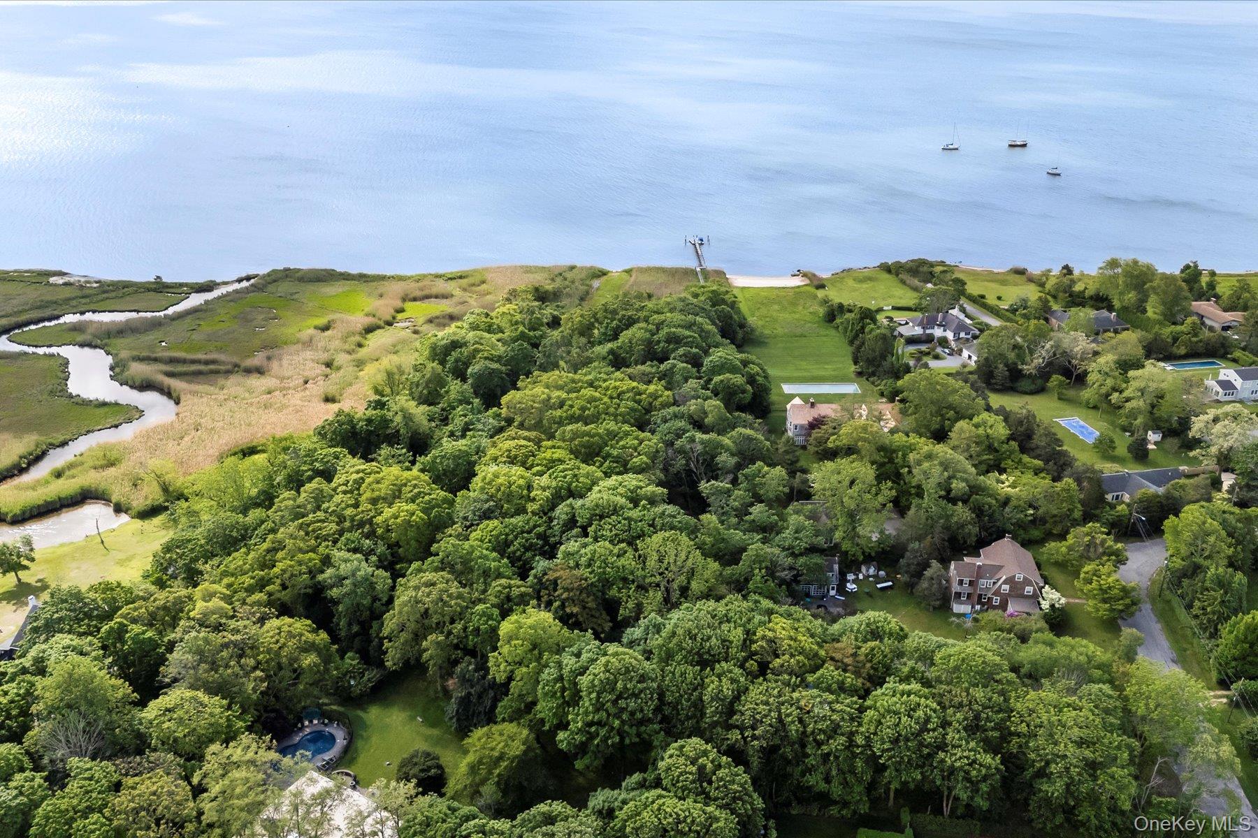 198 South Country Road Bellport, NY 11713 - Photo 14 of 19