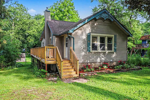 $239,000 | 471 Elkinford, White Lake, MI 48383