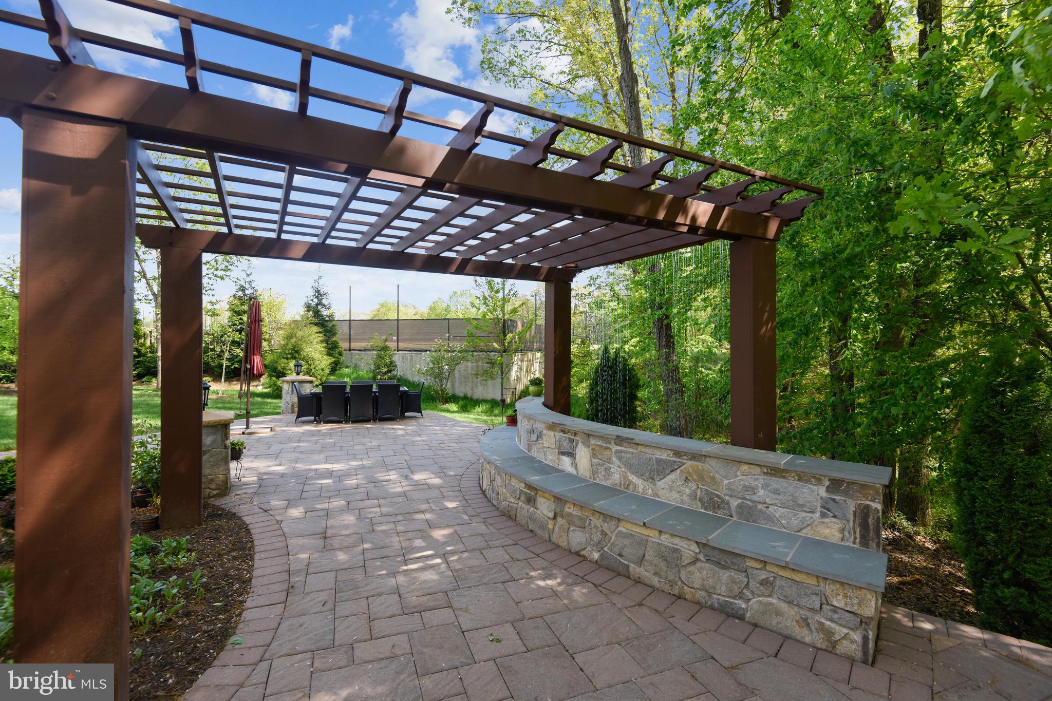 6151 Reza Court Springfield, VA 22152 - Photo 21 of 57 Gallery Image 21