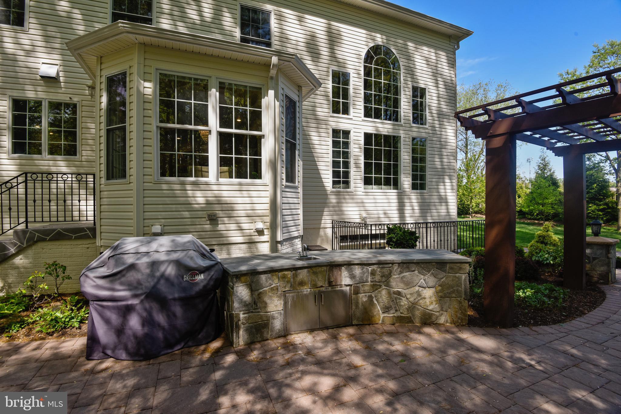 6151 Reza Court Springfield, VA 22152 - Photo 25 of 57 Gallery Image 25