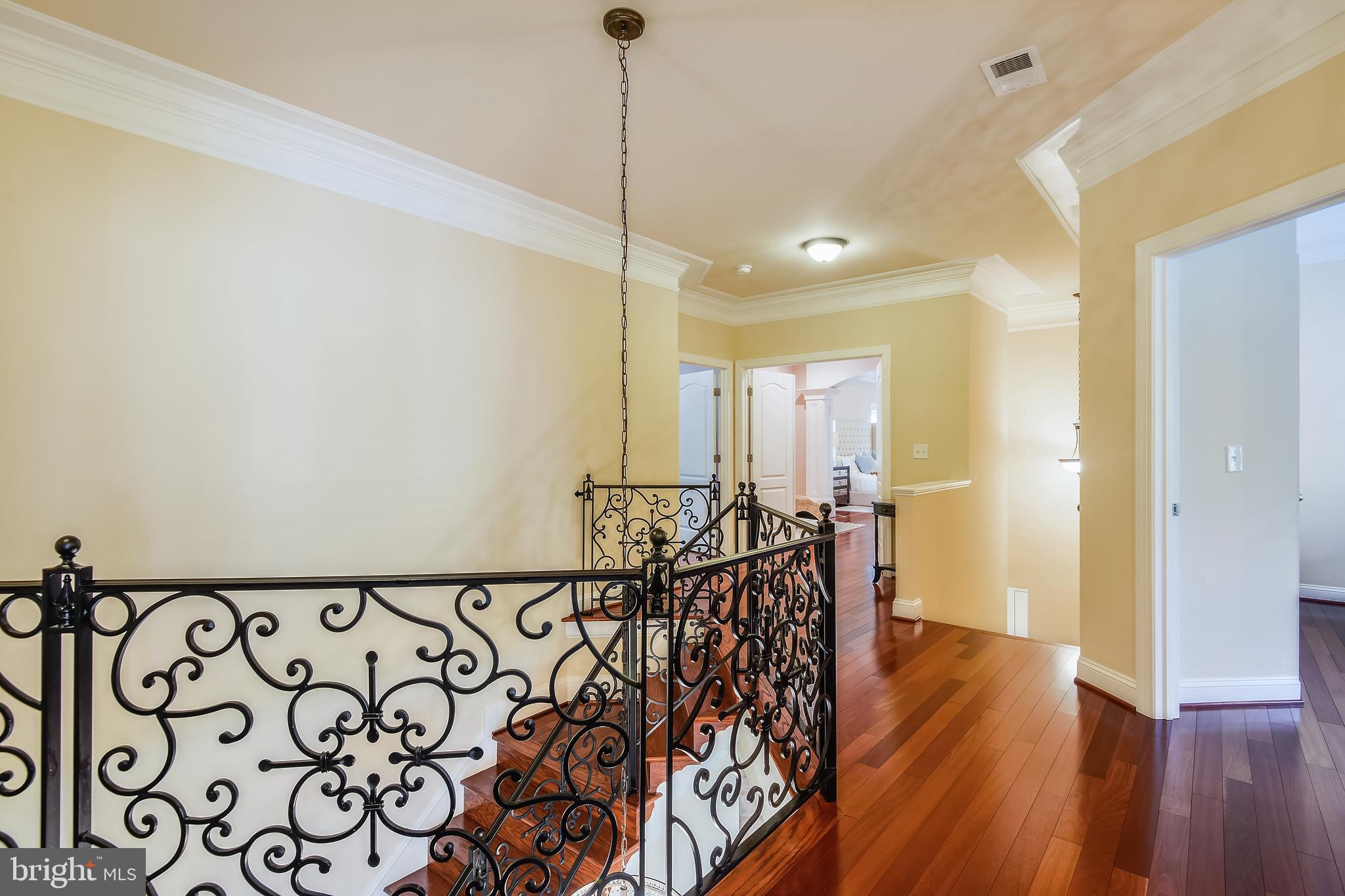 6151 Reza Court Springfield, VA 22152 - Photo 30 of 57 Gallery Image 30
