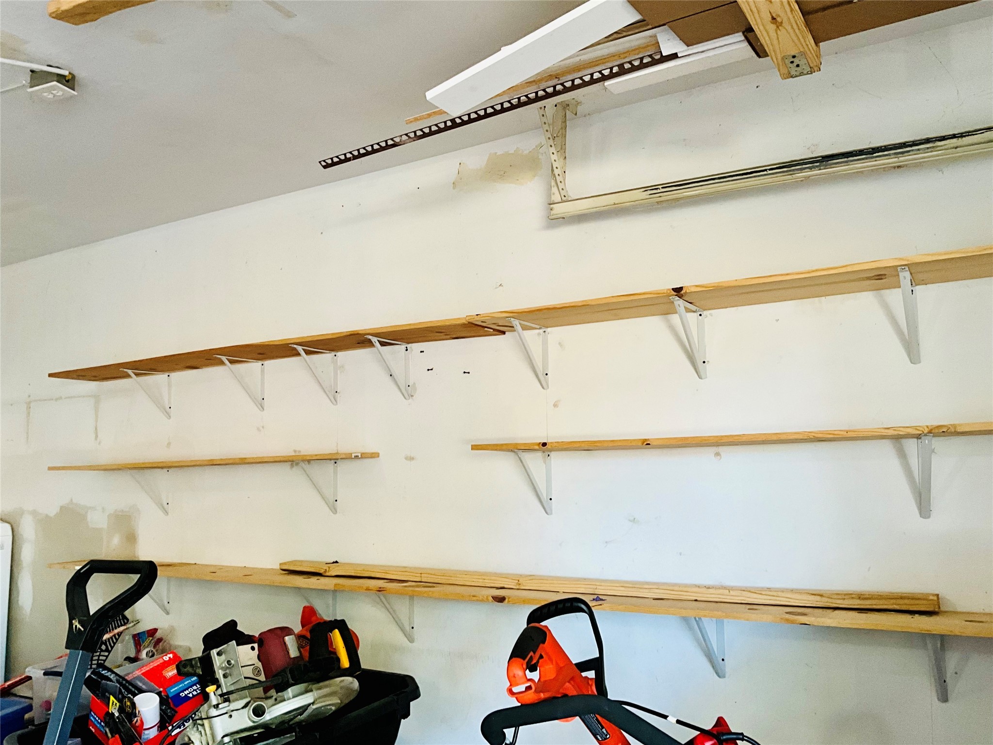 11827 Moss Branch Road Houston, TX 77043 - Photo 38 of 41 a view of storage and utility room