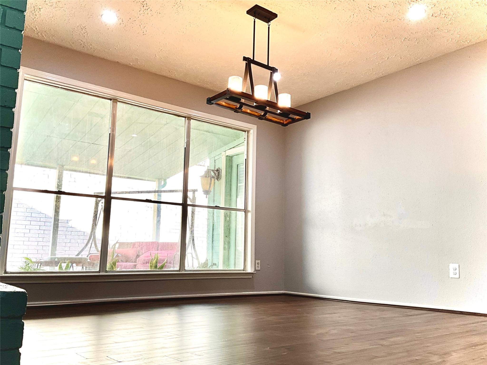 11827 Moss Branch Road Houston, TX 77043 - Photo 8 of 41 a view of a room with a large window