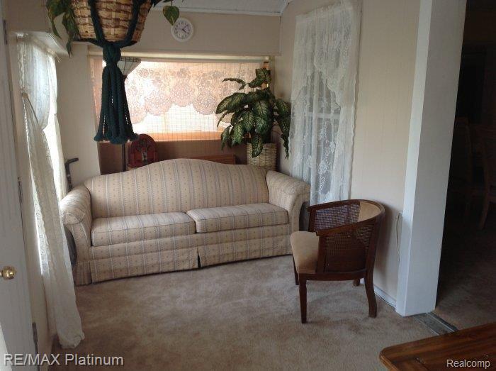 4815 Pingree Road Howell, MI 48843 - Photo 22 of 22 porch1.jpg