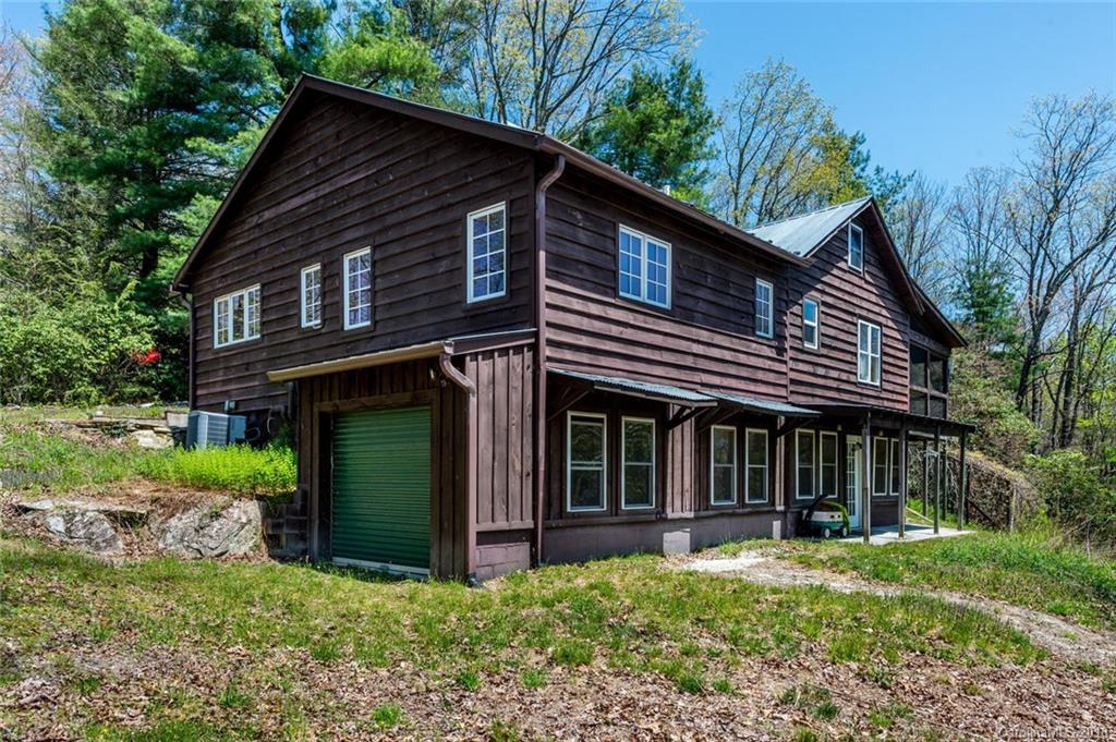 1320 Slick Rock Road Brevard, NC 28712 - Photo 1 of 34 Gallery Image 1