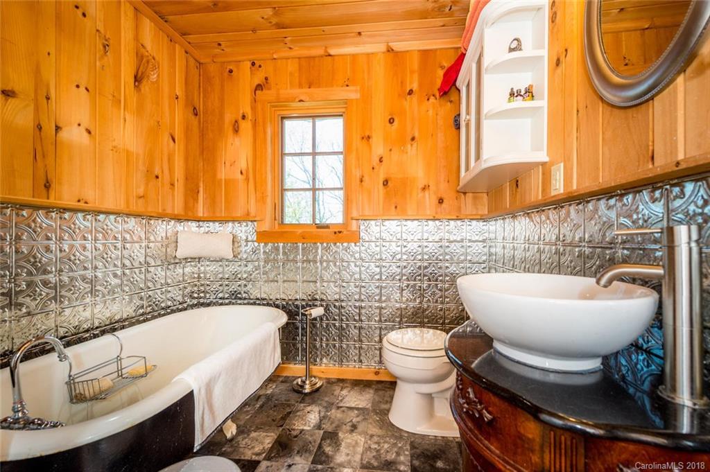 1320 Slick Rock Road Brevard, NC 28712 - Photo 18 of 34 Gallery Image 18