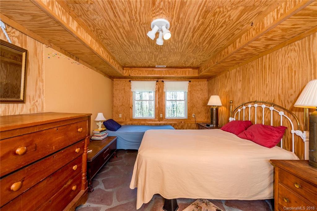 1320 Slick Rock Road Brevard, NC 28712 - Photo 25 of 34 Gallery Image 25