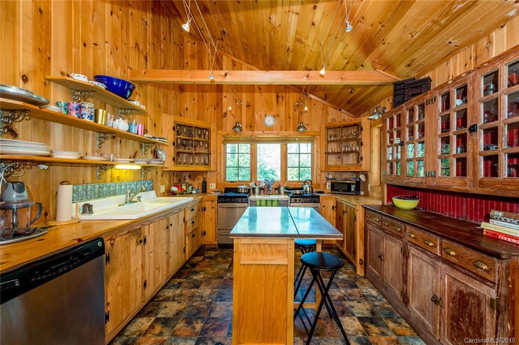 1320 Slick Rock Road Brevard, NC 28712 - Photo 10 of 34 Gallery Image 10