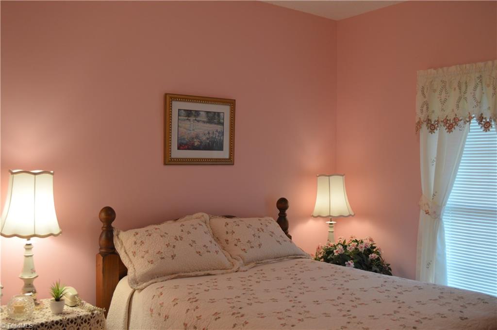 2262 Reynolds Road Madison, NC 27025 - Photo 21 of 30 2nd Bedroom