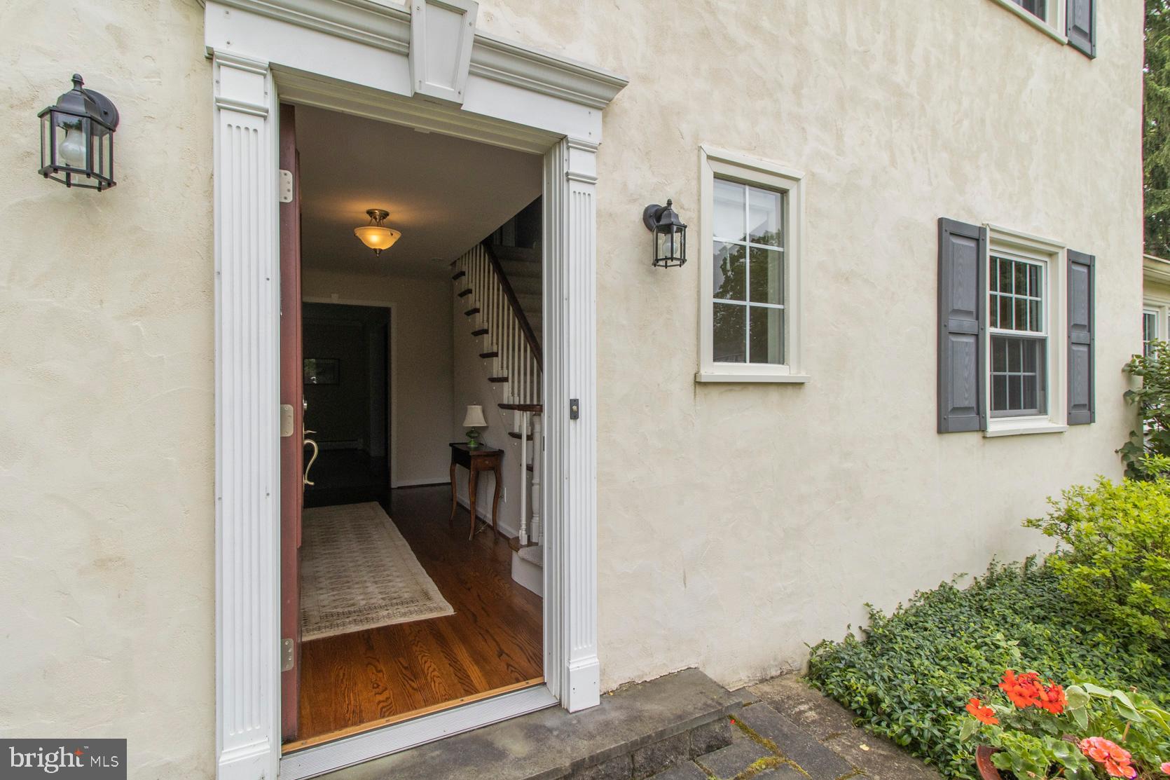 333 Powderhorn Road Fort Washington, PA 19034 - Photo 2 of 35 Gallery Image 2