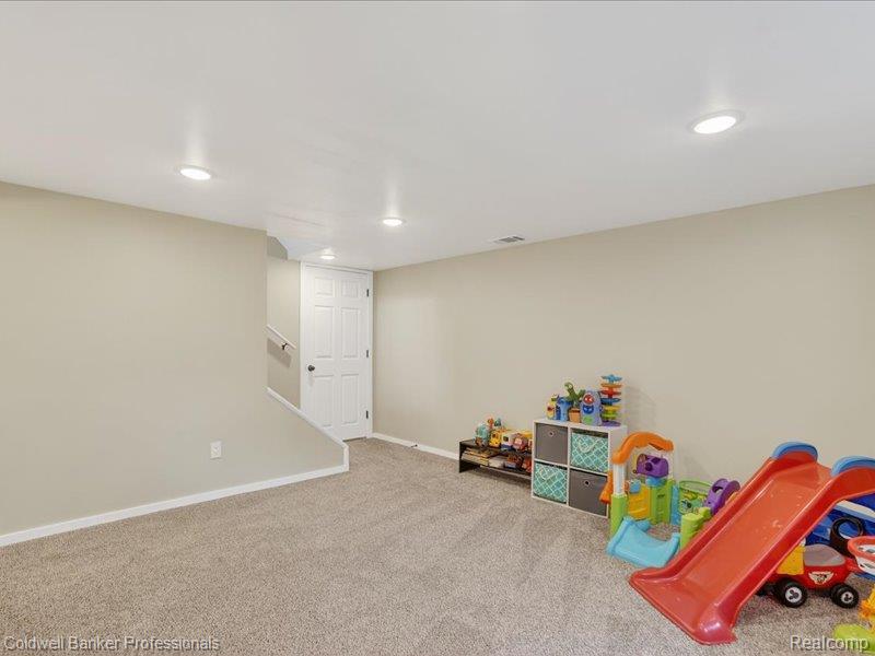 6091 Rocking Chair Road Grand Blanc, MI 48439 - Photo 33 of 51 Gallery Image 33