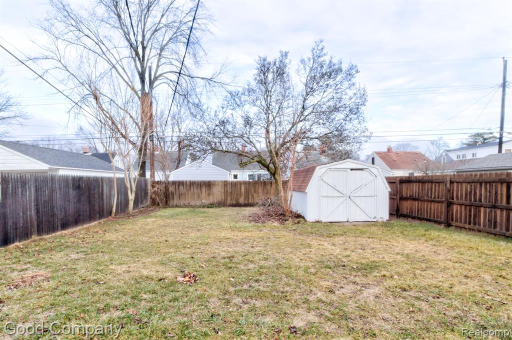 201 East Webster Road Royal Oak, MI 48073 - Photo 36 of 39