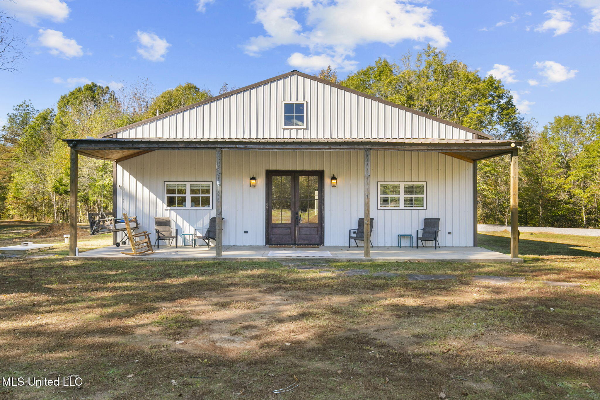 2073 Niven Road Benton, MS 39039 - Photo 5 of 42 F4C50917-9D8B-4613-B582-F705CE48583D