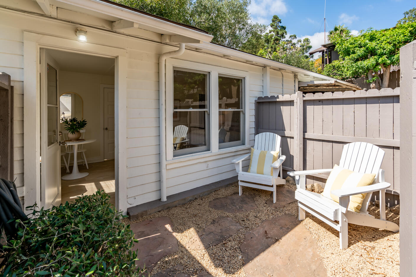 1766 Prospect Avenue Santa Barbara, CA 93103 - Photo 21 of 32 a view of a chair in front of house