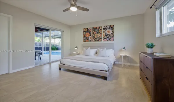 $5,000 | 609 South Crescent Drive, Hollywood, FL 33021