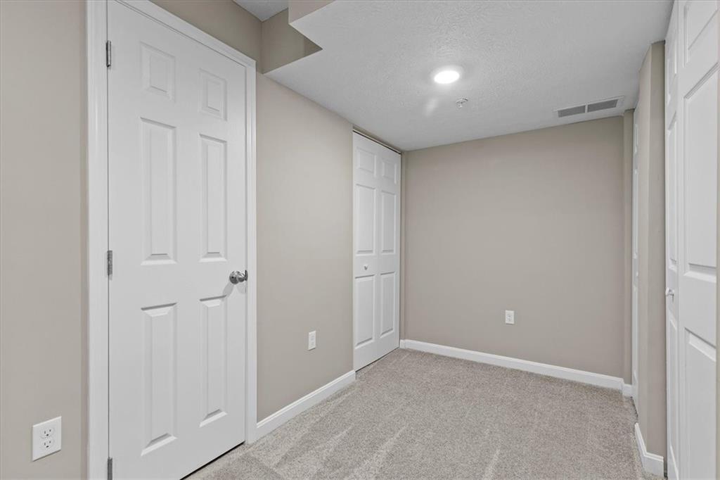 149 Lockheed Drive Coraopolis, PA 15108 - Photo 35 of 48 a view of an empty room