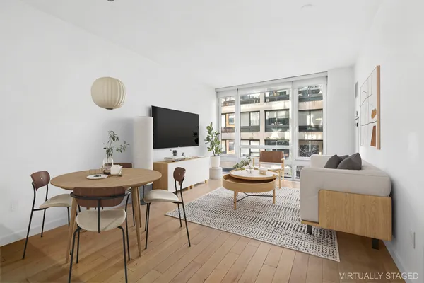 $999,000 | 261 West 28th Street, Unit 3C | Chelsea