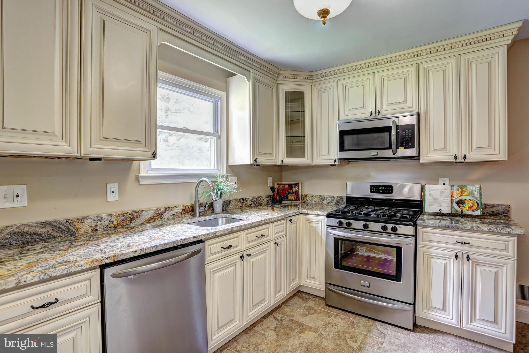 3815 Collier Road Randallstown, MD 21133 - Photo 21 of 30 Kitchen