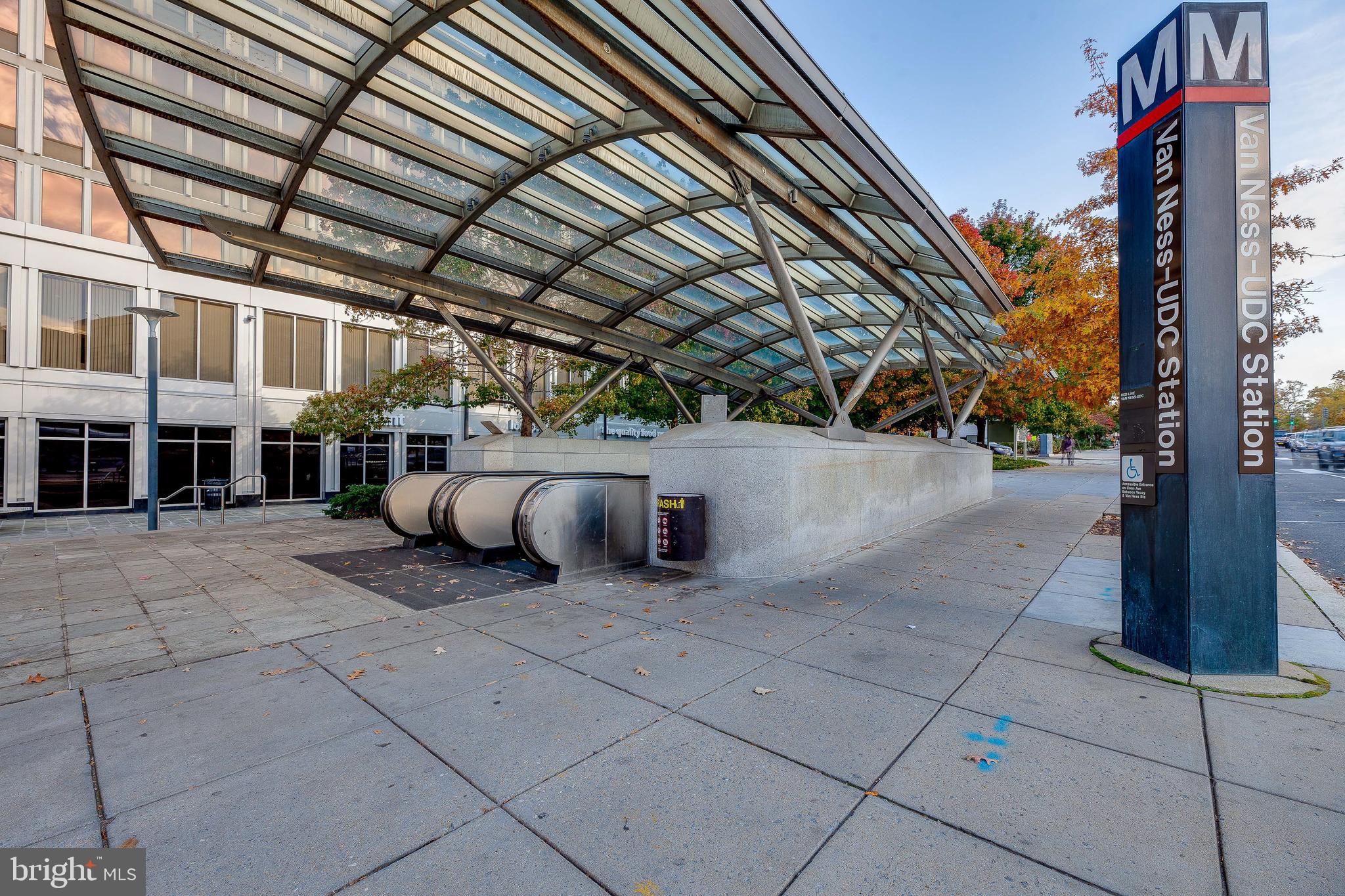 2939 Van Ness Street Northwest, Unit 1243 Washington, DC 20008 - Photo 31 of 33 a view of a porch