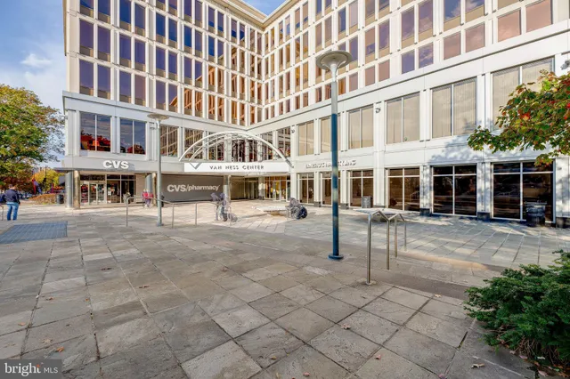 $1,925 | 2939 Van Ness Street Northwest, Unit 1243, Washington, DC 20008