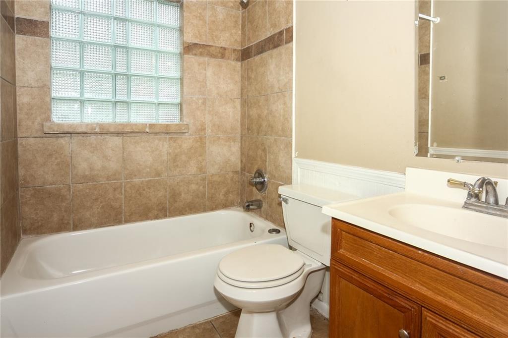 7902 Brennan Road Indianapolis, IN 46219 - Photo 16 of 19 Gallery Image 16