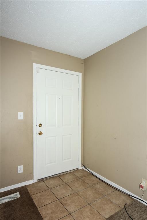 7902 Brennan Road Indianapolis, IN 46219 - Photo 3 of 19 Gallery Image 3