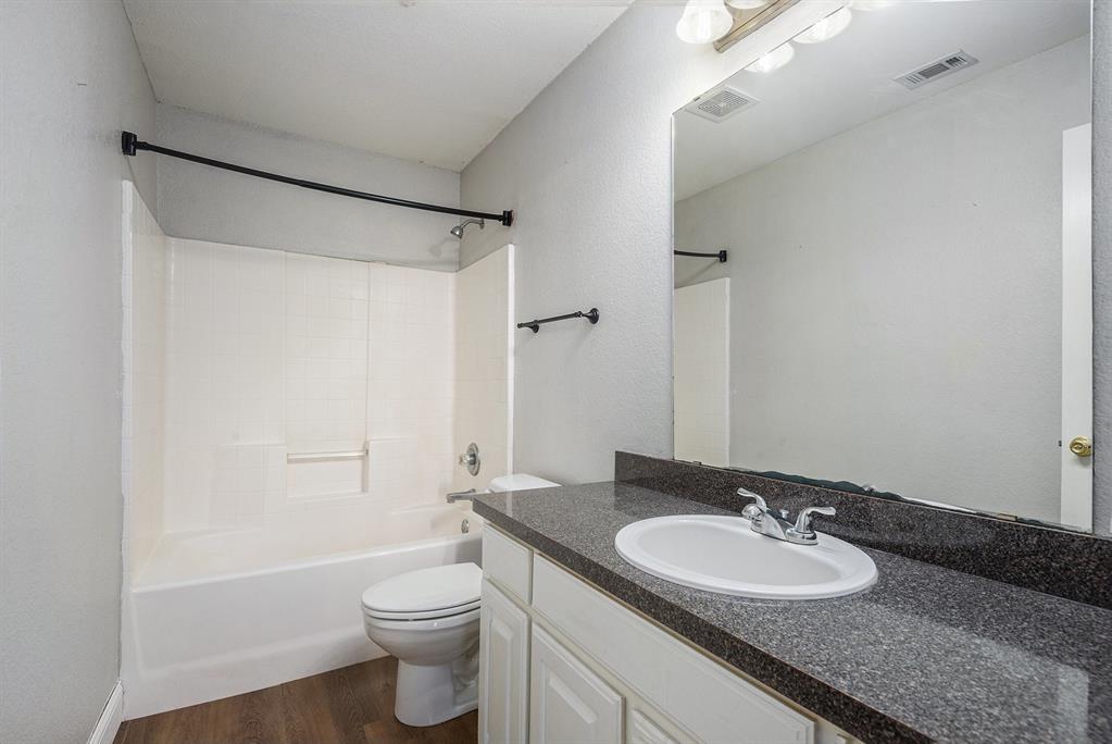 408 Mesquite Drive Rio Vista, TX 76093 - Photo 21 of 31