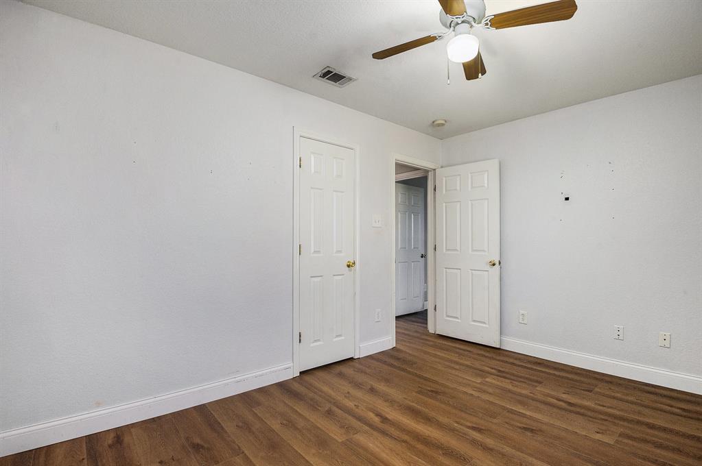 408 Mesquite Drive Rio Vista, TX 76093 - Photo 24 of 31