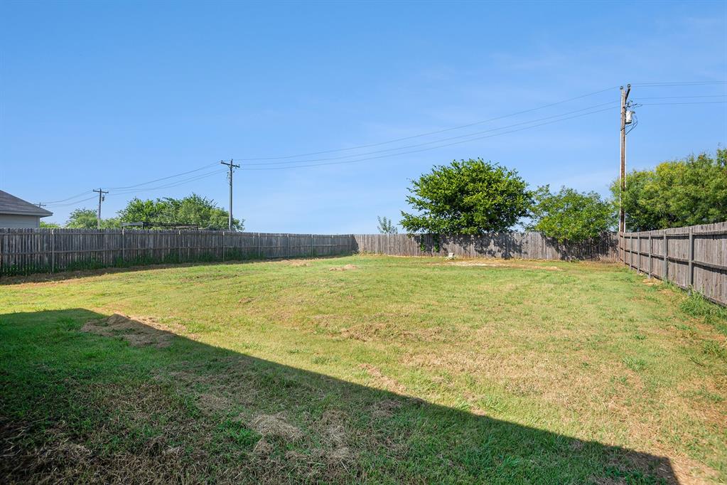 408 Mesquite Drive Rio Vista, TX 76093 - Photo 29 of 31