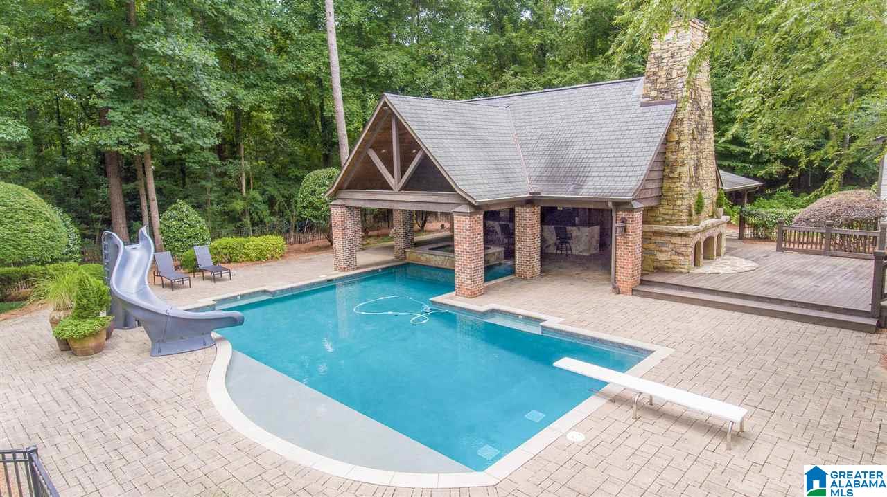 2076 Cahaba Valley Road Pelham, AL 35124 - Photo 36 of 47