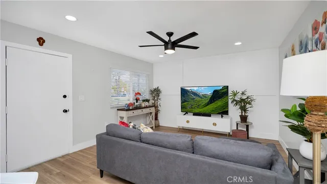 $260,000 | 27061 Sun City Boulevard, Menifee, CA 92586