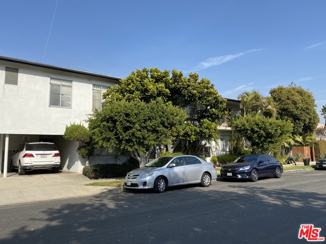 11953 Rochester Avenue, Unit 6 Los Angeles, CA 90025 - Photo 2 of 12